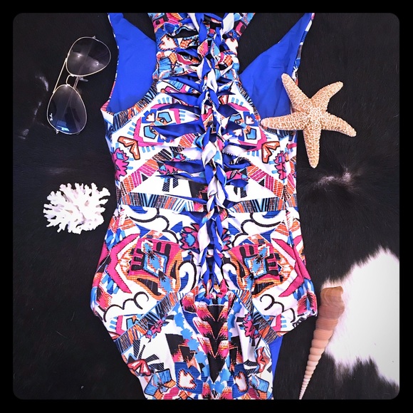 BECCA Other - Rebecca Virtue Swimsuit